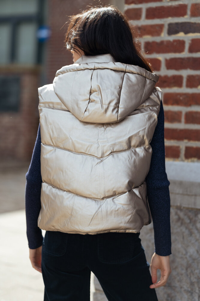 TEREZIA doudoune champagne sans manches