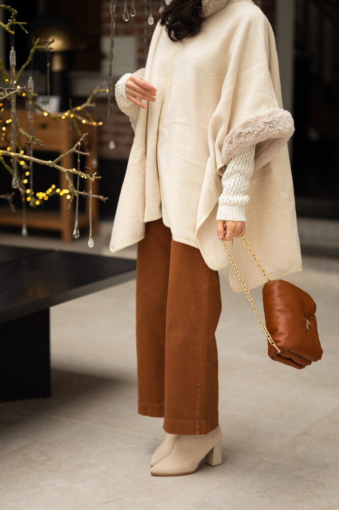 SARAH cape écru SARAH cape écru