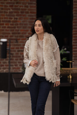 PAYLY gilet en fausse fourrure beige PAYLY gilet en fausse fourrure beige