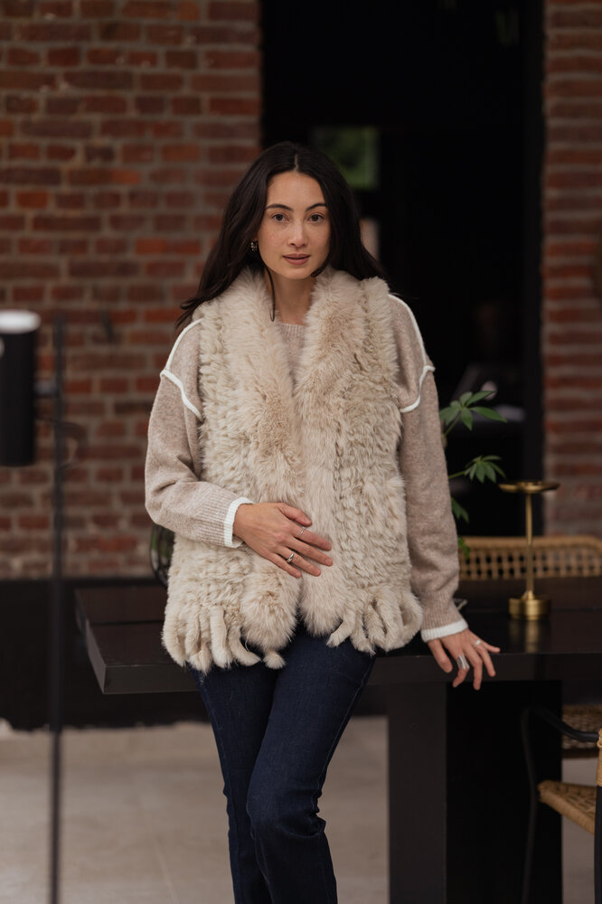 PAYLY gilet en fausse fourrure beige PAYLY gilet en fausse fourrure beige