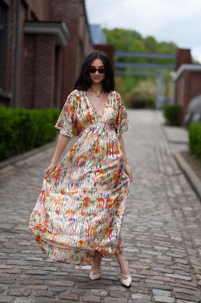 OLIA robe beige OLIA robe beige