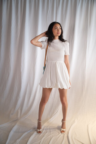 LOLLITA robe ballon blanche LOLLITA robe ballon blanche