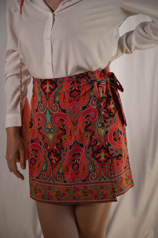 NIKA jupe rouge NIKA jupe rouge