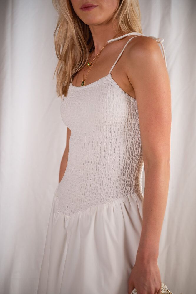 LAYA robe blanche LAYA robe blanche