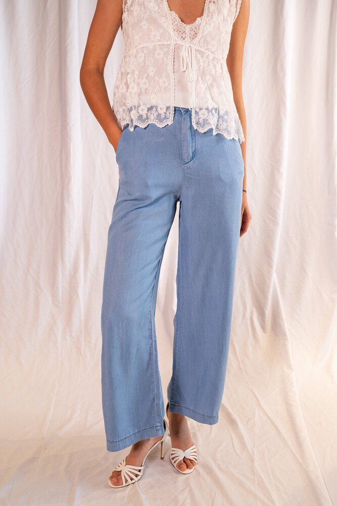 LORELAI  talons blancs