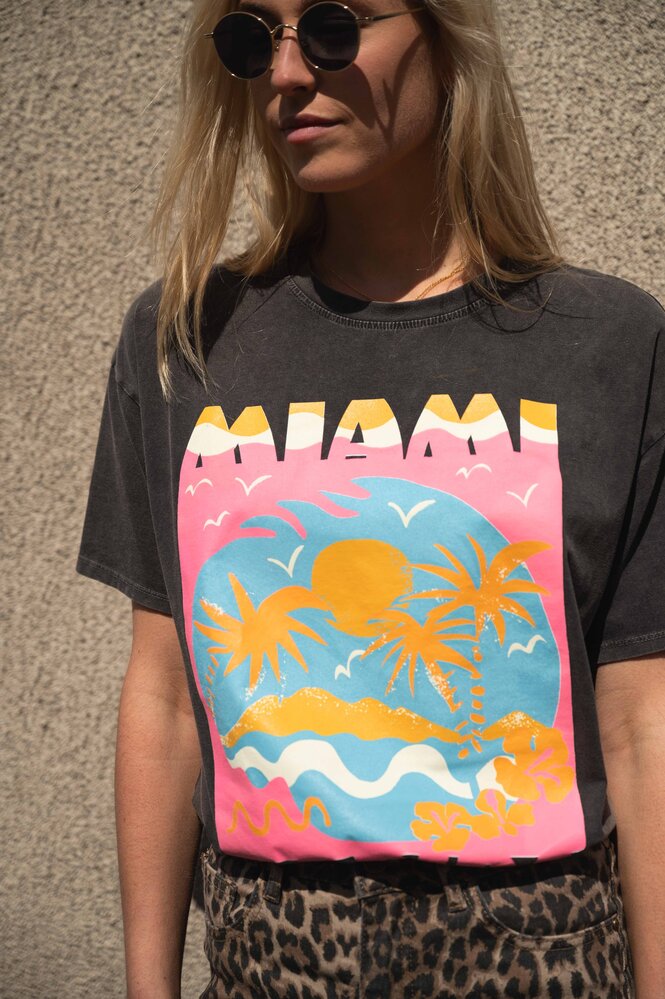 AMAL t-shirt noir AMAL t-shirt noir