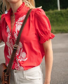 HYAT chemisier rouge HYAT chemisier rouge