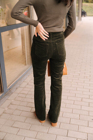 SOLANGE pantalon en velours kaki SOLANGE pantalon en velours kaki