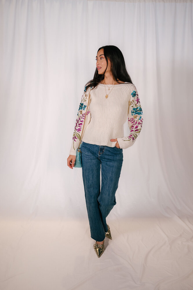 CELIA pull beige a fleurs strass CELIA pull beige a fleurs strass