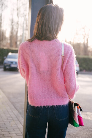 BYM pull rose BYM pull rose