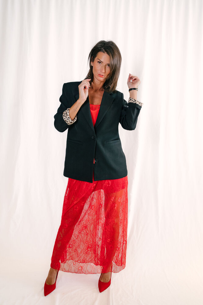 DELINA jupe longue en dentelle rouge DELINA jupe longue en dentelle rouge