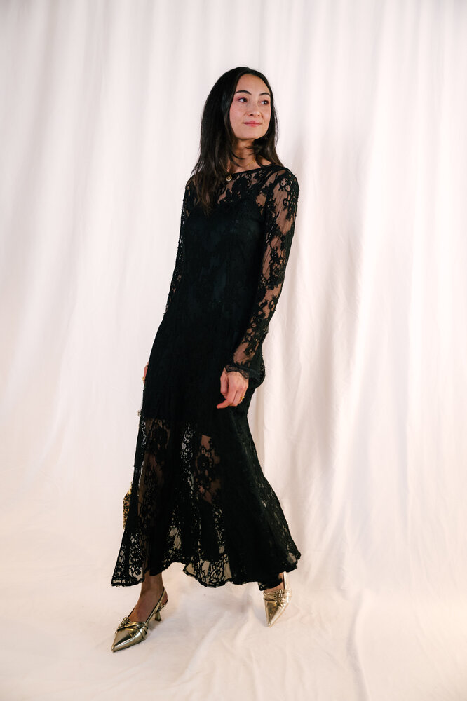 CAROLINIA robe en dentelle noire