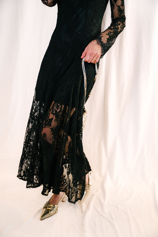 CAROLINIA robe en dentelle noire