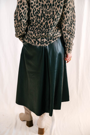 CAMILLE longue jupe en similicuir noir CAMILLE longue jupe en similicuir noir