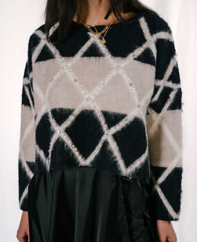 MADALENIA pull noir et blanc à perles
