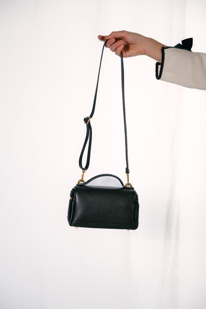 VANITY sac noir brillant VANITY sac noir brillant