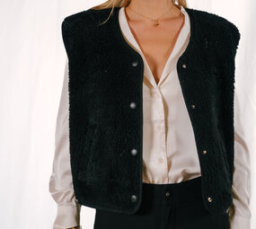 YELENE veste sans manches noire