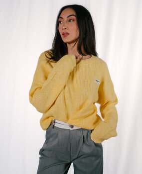 LOVE pull jaune poussin