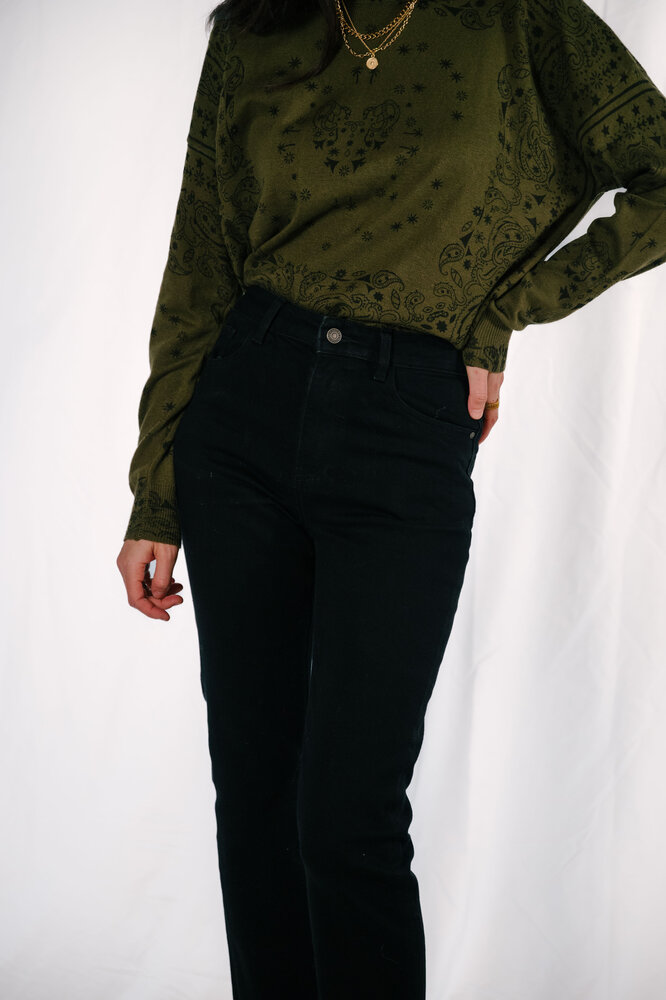 KERA pull kaki KERA pull kaki