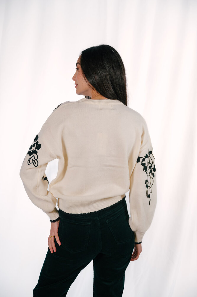 VELIA pull blanc motifs noir végétal VELIA pull blanc motifs noir végétal