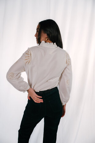 PERINE chemisier blanc et crème