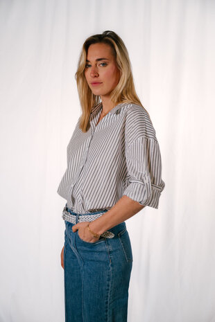 JULIE chemisier blanc lignes grises JULIE chemisier blanc lignes grises