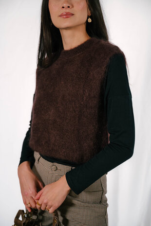 SHINA pull sans manches chocolat mohair SHINA pull sans manches chocolat mohair