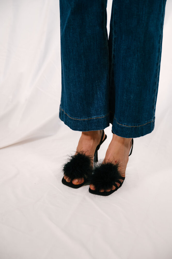 POMPOM escarpins noirs POMPOM escarpins noirs