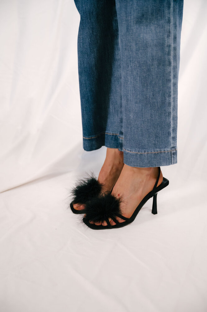 POMPOM escarpins noirs POMPOM escarpins noirs