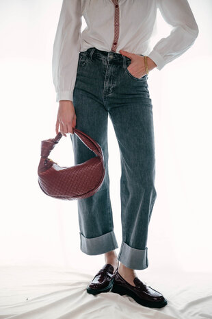 LOANA jean gris avec des bords LOANA jean gris avec des bords
