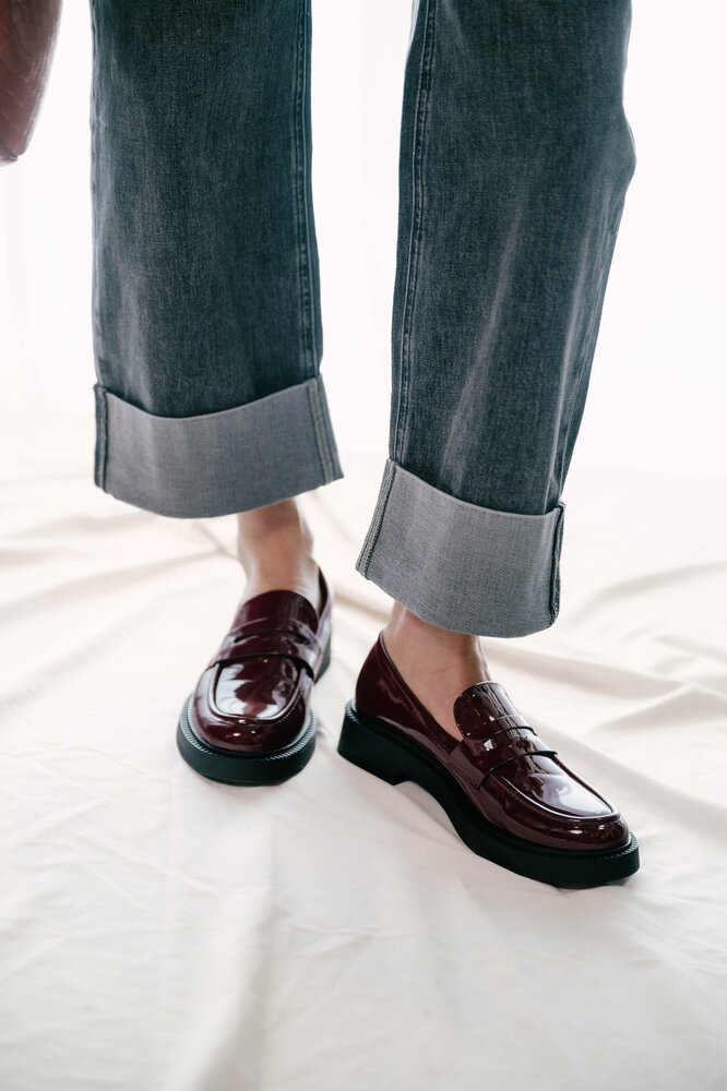 LOANA jean gris avec des bords LOANA jean gris avec des bords