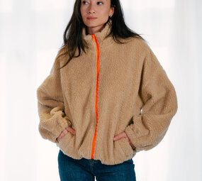 SHEYVI manteau effet mouton beige