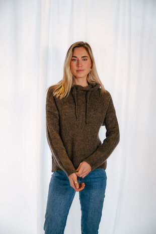 LOU pull à capuche en laine marron