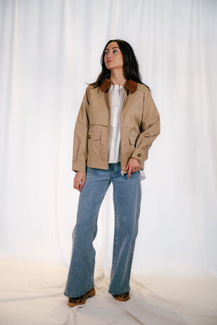 ATHENA veste camel à col marron ATHENA veste camel à col marron