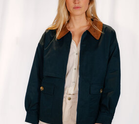 ATHENA veste bleu marine à col marron