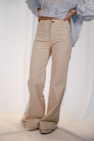 GASPARD jean crème avec poches avant GASPARD jean crème avec poches avant