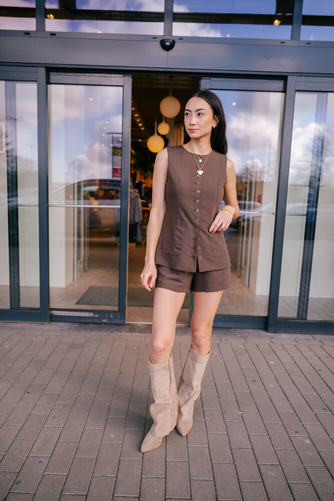 ORIA gilet sans manche chocolat ORIA gilet sans manche chocolat