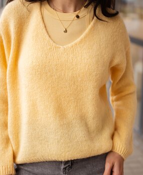 LOAS pull jaune pale LOAS pull jaune pale