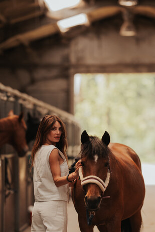 TALYA top sans manches vert TALYA top sans manches vert