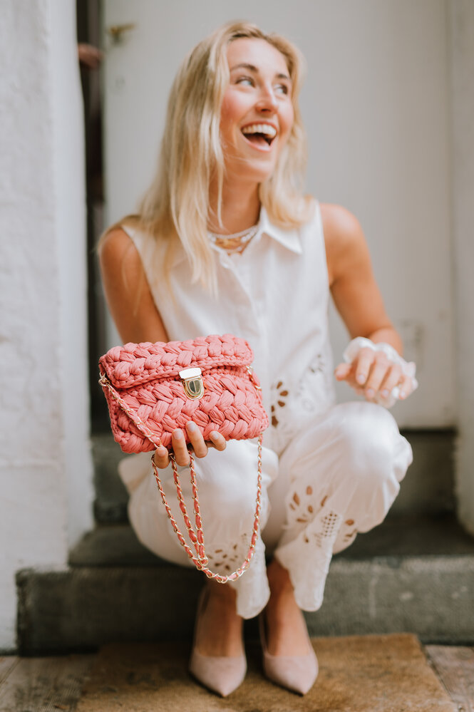 AURELIE sac à bandoulière vieux rose tressé AURELIE sac à bandoulière vieux rose tressé