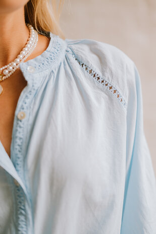 ELVIANNE chemise bleu ciel