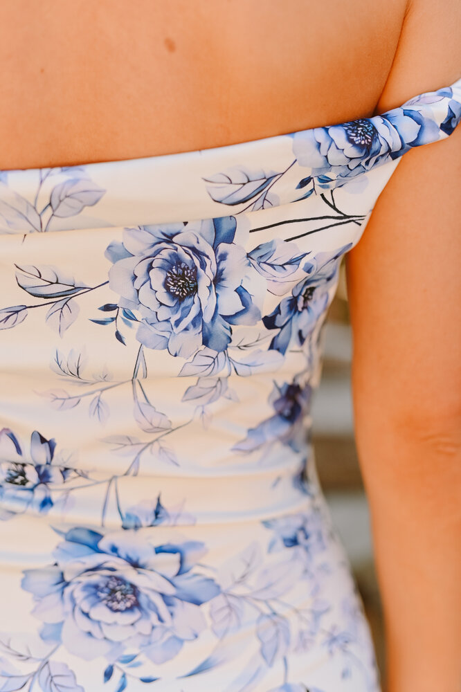 AITANA longue robe bleu/blanc AITANA longue robe bleu/blanc