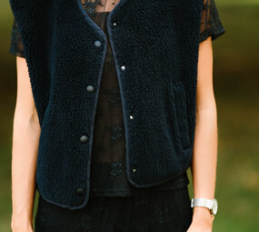 YELENE veste sans manches bleu marine