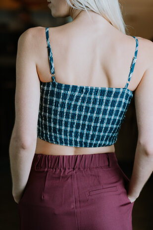 NIKITA chemise et top bleu marine