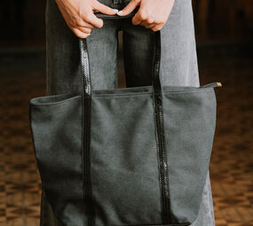 CANVAS grand sac noir