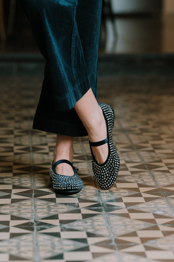 VALENTIA ballerines bleu marine à strass