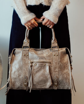 CAPUCIA sac large en daim taupe