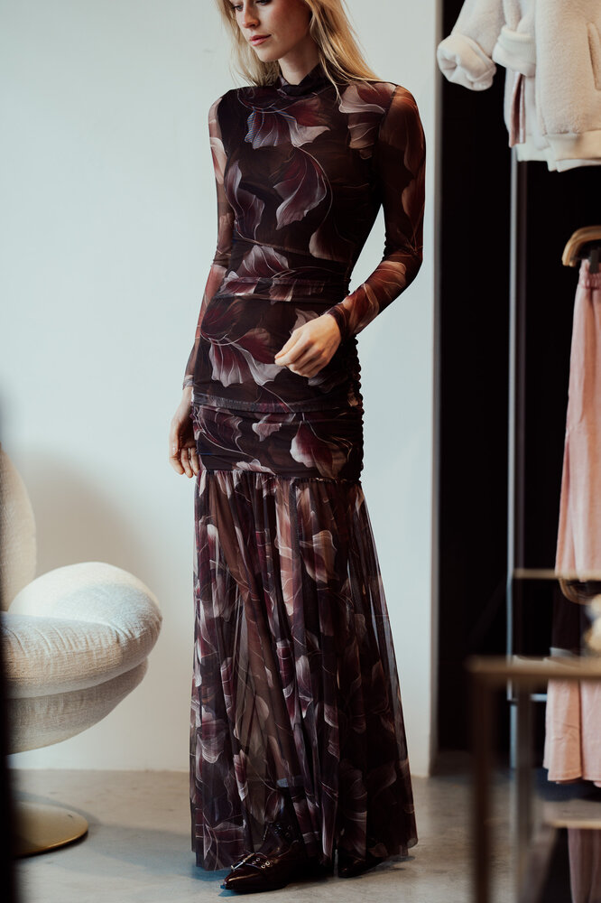 NOA longue robe marron NOA longue robe marron