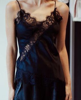 CECILE WANG LEONIE top satiné noir