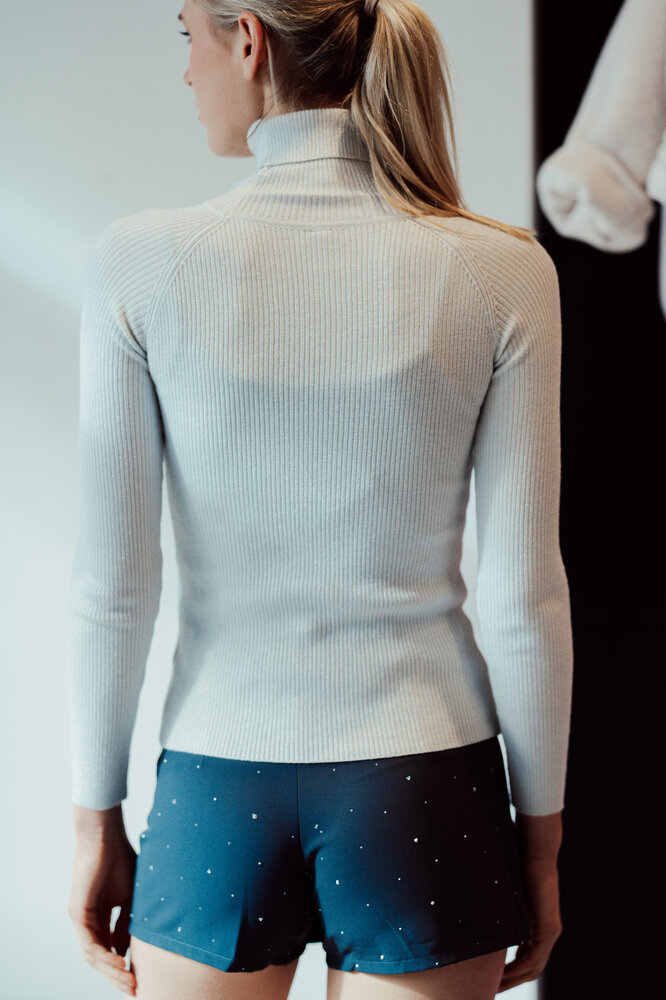 ARIELLE col roulé blanc ARIELLE col roulé blanc